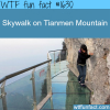 skywalk on tianmen mountain